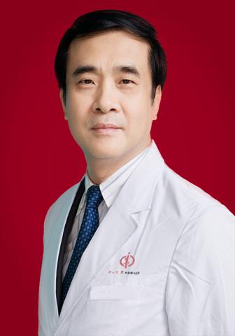 何裕隆